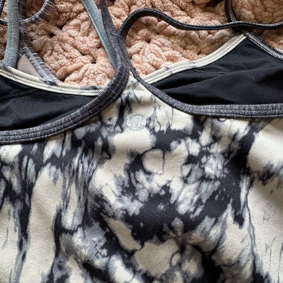 LULULEMON Power Y tank set - Picture 5 of 5